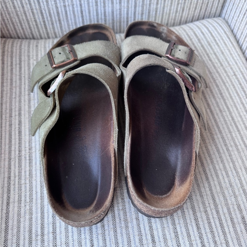 Birkenstock Arizona Taupe Suede Softbed Sandals size 41 regular/wide - Picture 4 of 10